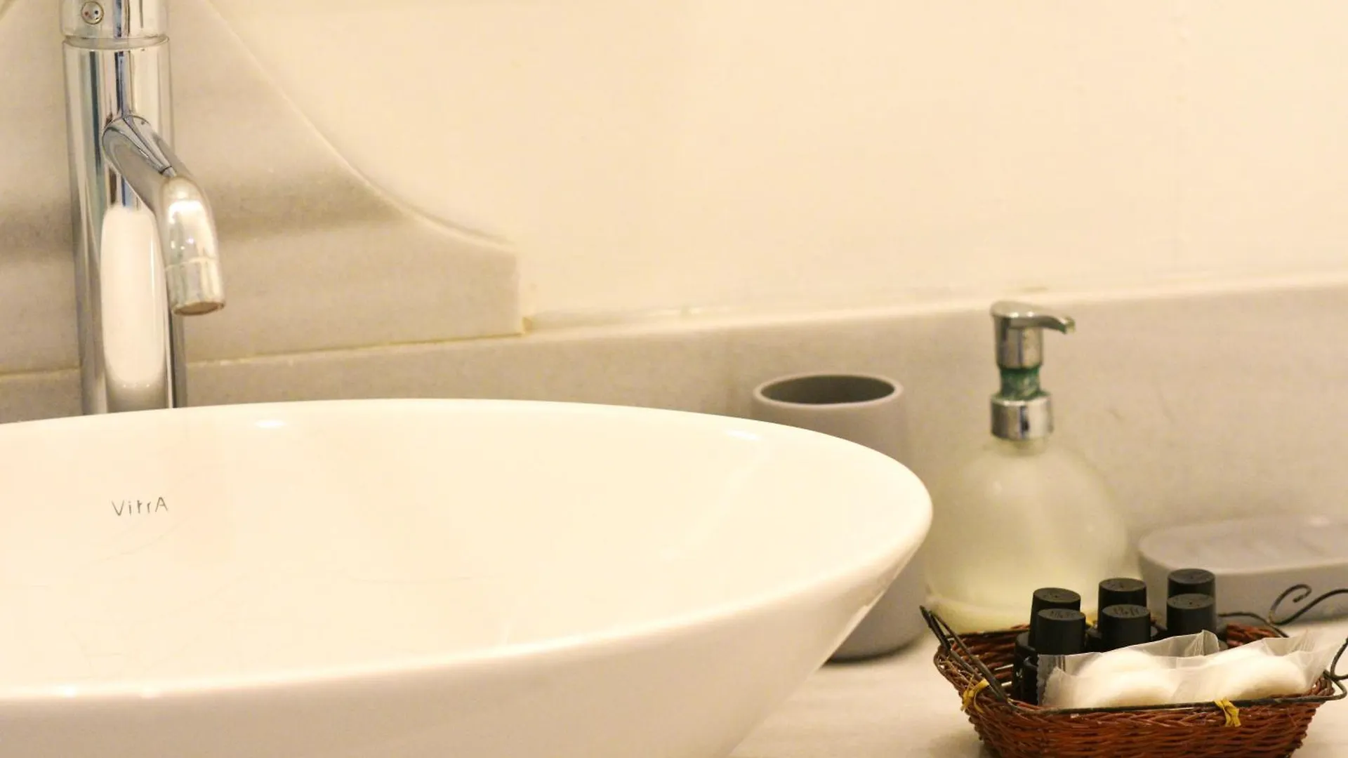 Cozy 1-Bdr Apartment In Cihangir Neighborhood Istanbul